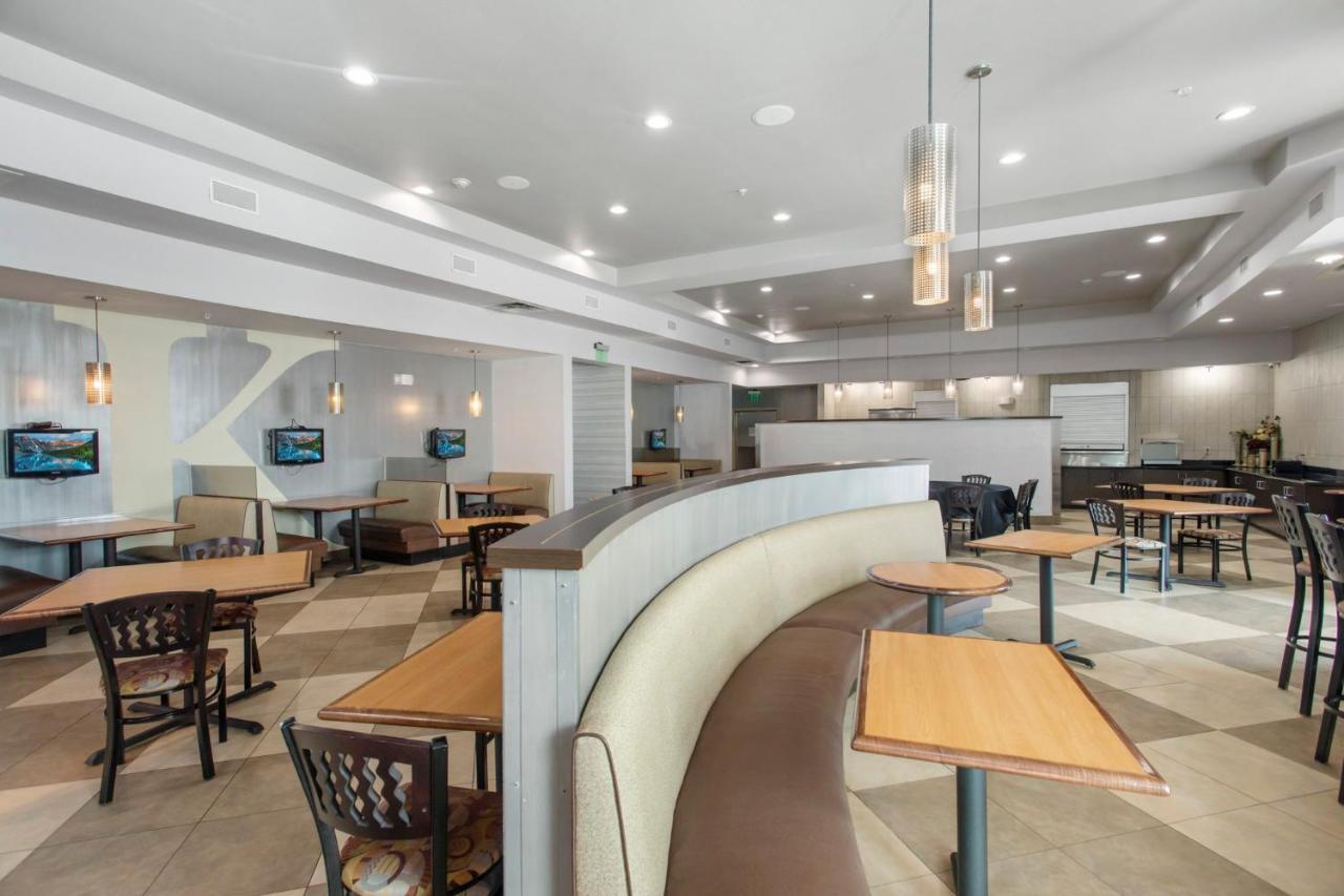 Holiday Inn Hotel & Suites Waco Northwest By Ihg Bellmead Екстериор снимка