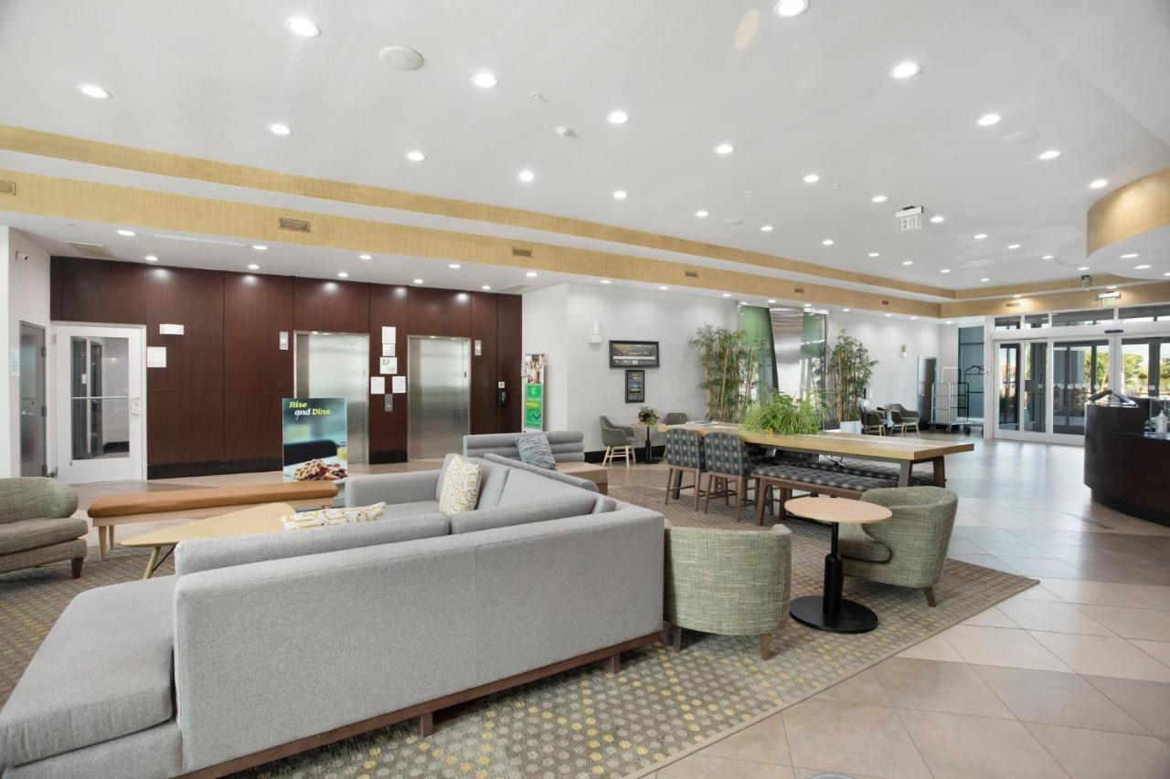 Holiday Inn Hotel & Suites Waco Northwest By Ihg Bellmead Екстериор снимка