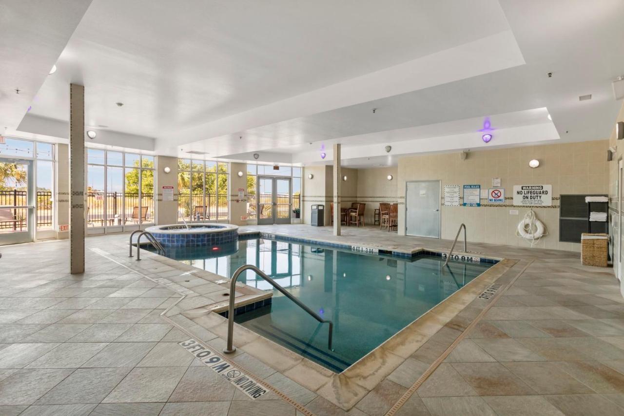 Holiday Inn Hotel & Suites Waco Northwest By Ihg Bellmead Екстериор снимка