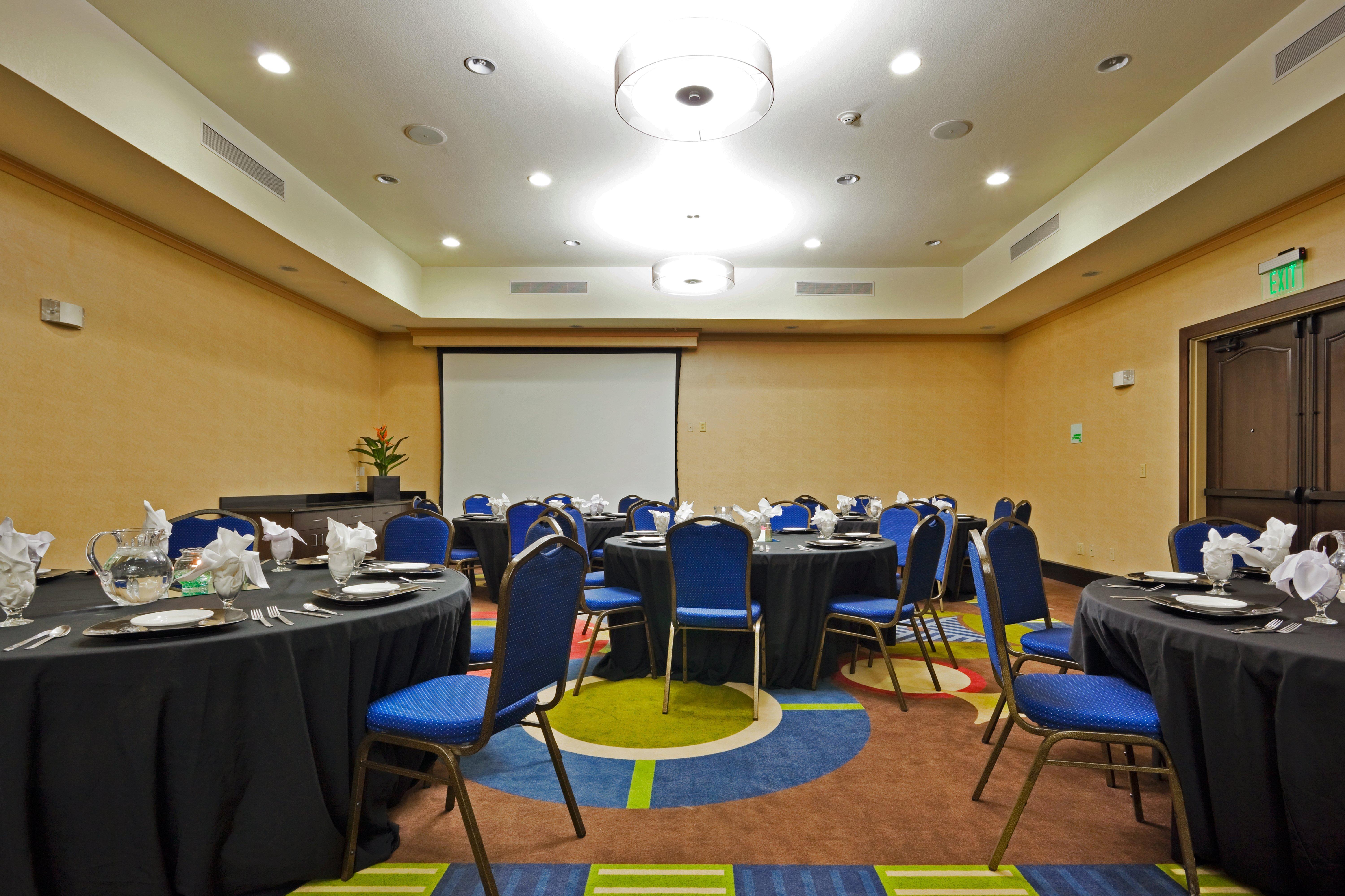 Holiday Inn Hotel & Suites Waco Northwest By Ihg Bellmead Екстериор снимка